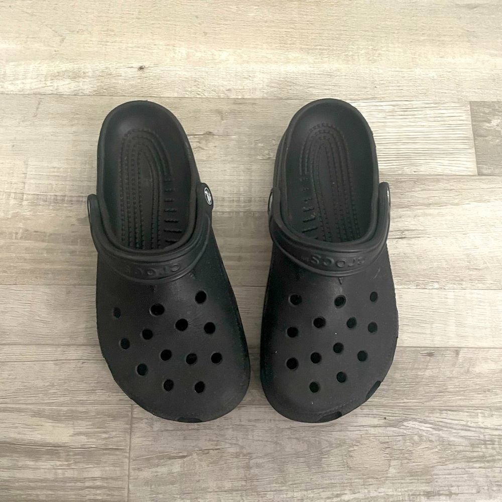 Crocs women Size 8